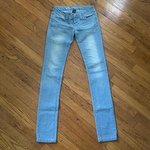 Y2K Vintage Light Wash Low Rise Jeans
